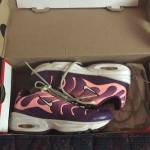 Nike airmax plus like new will clean b4 shipping